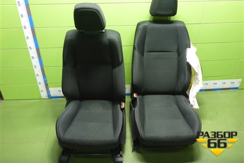 Сиденья комплект (AIR BAG подогрев) для Toyota Rav-4 с 2012-2019г (Рав 4)