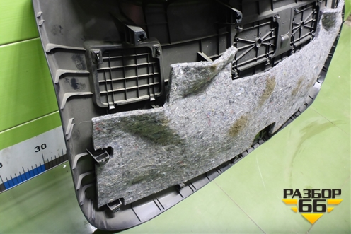 Обшивка двери багажника (6775042051) для Toyota Rav-4 с 2012-2019г (Рав 4)