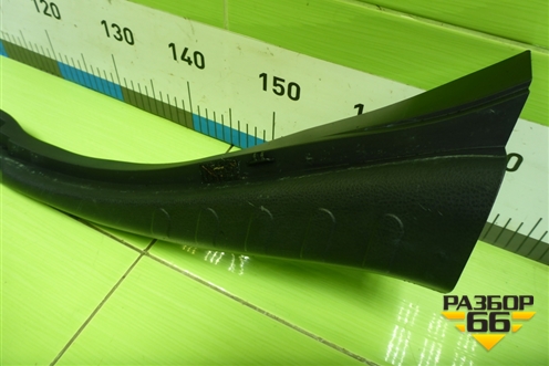 Обшивка багажника на заднюю панель (6471642020) для Toyota Rav-4 с 2012-2019г (Рав 4)