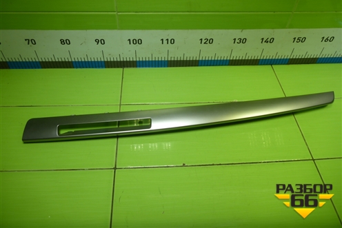 Накладка на торпедо (5541242070) для Toyota Rav-4 с 2012-2019г (Рав 4)