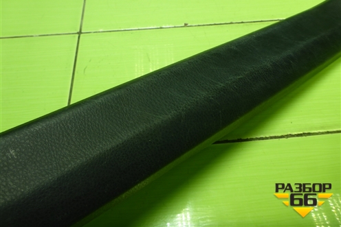 Накладка порога внутренняя переднего левого (6791442110) для Toyota Rav-4 с 2012-2019г (Рав 4)