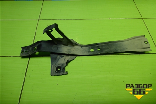 Кронштейн передней панели центральный (после 2015г) для Toyota Rav-4 с 2012-2019г (Рав 4)