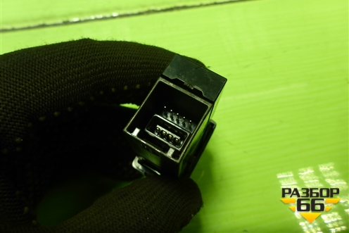 Разъём (USB, AUX) (8619042040) для Toyota Rav-4 с 2012-2019г (Рав 4)