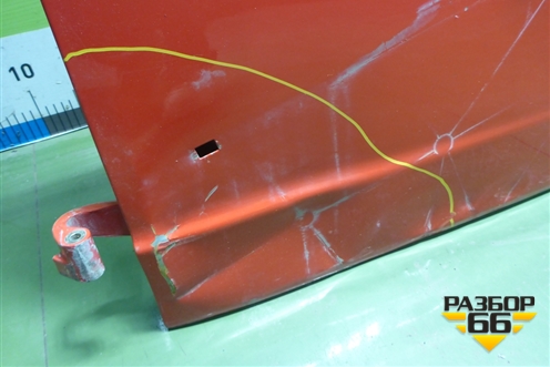 Дверь левая (81006700149) для Howo T5G