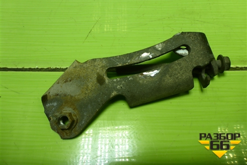 Кронштейн генератора для Toyota Rav-4 с 2012-2019г (Рав 4)