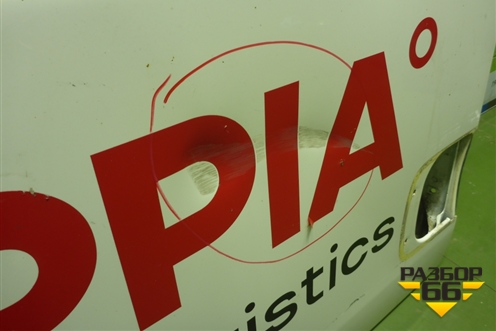 Дверь левая (810626004125) для Sitrak C7H (С7Н)