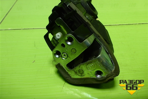 Замок двери задней правой для Toyota Rav-4 с 2012-2019г (Рав 4)