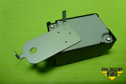 Блок управления центральным замком (8974142260) для Toyota Rav-4 с 2012-2019г (Рав 4)