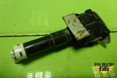 Форсунка омывателя фары правая для Toyota Rav-4 с 2012-2019г (Рав 4)