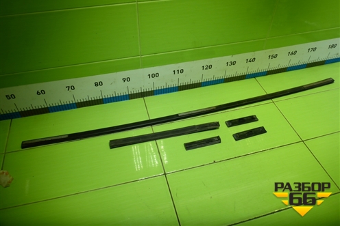 Молдинг крыши левый для Toyota Rav-4 с 2012-2019г (Рав 4)