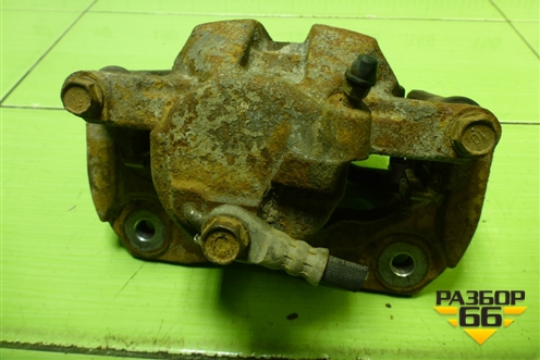 Суппорт передний правый для Toyota Rav-4 с 2012-2019г (Рав 4)