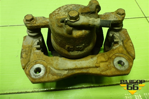 Суппорт передний правый для Toyota Rav-4 с 2012-2019г (Рав 4)