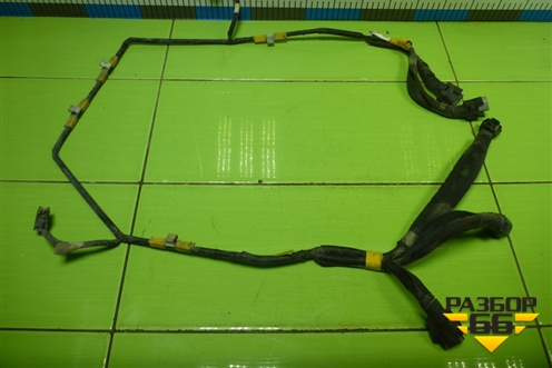 Проводка заднего бампера (на датчики парковки) для Toyota Rav-4 с 2012-2019г (Рав 4)