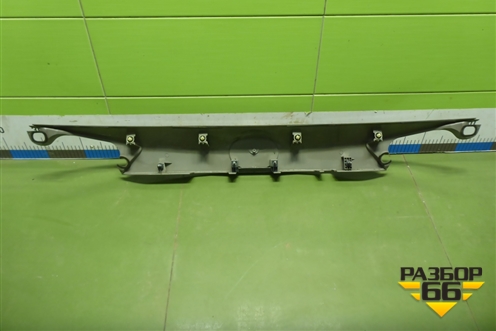 Накладка двери багажника (7680142220) для Toyota Rav-4 с 2012-2019г (Рав 4)