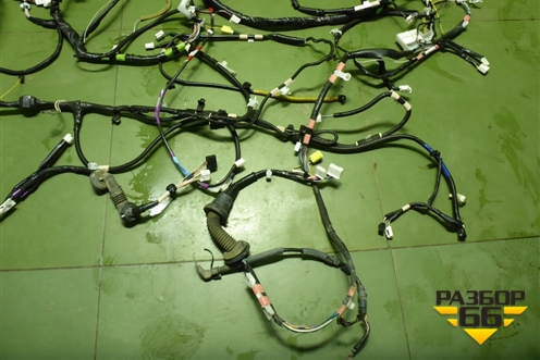 Проводка салонная (8216142N42) для Toyota Rav-4 с 2012-2019г (Рав 4)