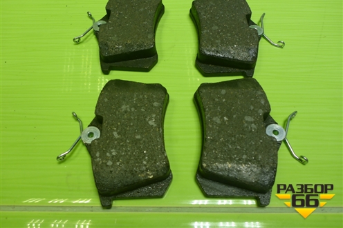 Колодки тормозные задние (LP565) для Renault Megane 2 с 2002-2009г (Меган)