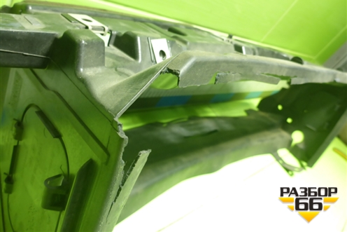 Воздуховод радиатора верхний (51747255413) для BMW 3-серия F30/F31 с 2011г