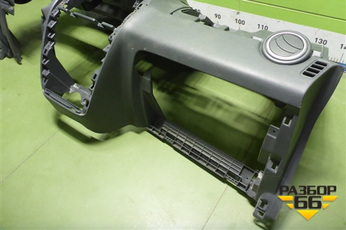 Торпедо под AIR BAG без AIR BAG (7311179J10) для Suzuki SX4 с 2006-2013г (СХ4)