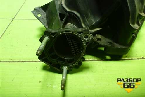 Коллектор впускной 	(на 3 болта 1.4л 4ZZ) (2900307609) для Toyota Corolla (E15) с 2006-2013г (Королла 150)