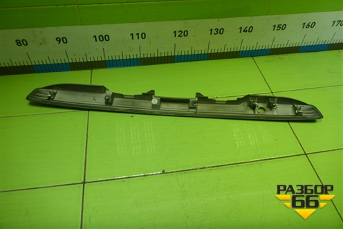 Накладка крышки багажника (7680112820) для Toyota Corolla (E15) с 2006-2013г (Королла 150)