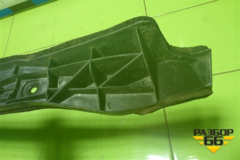 Пыльник переднего крыла правого (5382742042) для Toyota Rav-4 с 2006-2013г (Рав 4)