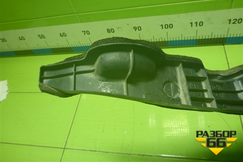 Пыльник переднего крыла правого (5382742042) для Toyota Rav-4 с 2006-2013г (Рав 4)
