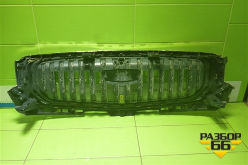 Решетка радиатора (под камеру) (8889607258) для Geely Monjaro с 2021г (Монджаро)