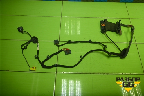 Проводка двери передней левой (3C1971120CC) для Volkswagen Passat (B6) с 2005-2010г (Пассат Б6)