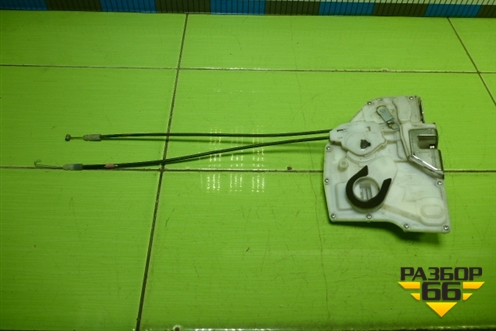 Замок двери передней левой (8220279J32) для Suzuki SX4 с 2006-2013г (СХ4)