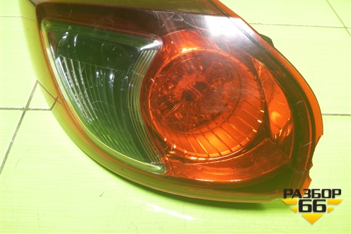 Фонарь задний наружный левый (KD5451160C) для Mazda CX 5 с 2012-2016г (СХ5)