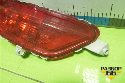 Фонарь в задний бампер левый (KB8M51660) для Mazda CX 5 с 2017г (СХ5)