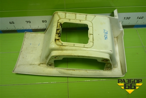 Корпус подножки левой (нижний) (AZ16D424000021) для Sitrak C7H (С7Н)