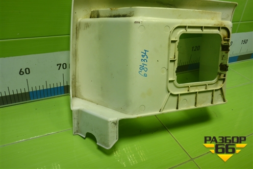 Корпус подножки левой (нижний) (AZ16D424000021) для Sitrak C7H (С7Н)
