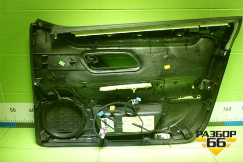 Обшивка двери передней левой под электрику (3C8867011) для Volkswagen Passat-CC с 2008г (Пассат ЦЦ)