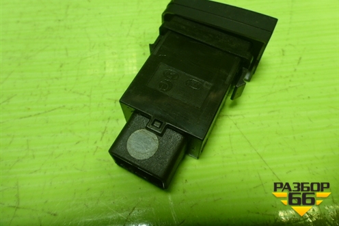Кнопка обогрева сидений (левая) (933202E001) для Hyundai Tucson с 2004-2010г (Туксон)