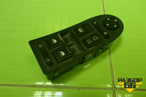 Модуль управления стеклоподъёмниками (812W282306010) для Sitrak C7H (С7Н)