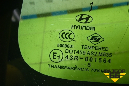 Стекло глухое правое (878202E100) для Hyundai Tucson с 2004-2010г (Туксон)