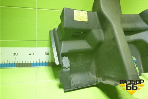 Кожух рулевой колонки  нижний (812W614700027) для Sitrak C7H (С7Н)