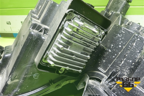 Фара правая (Led c блоком) (8892187460) для Geely Atlas 2 с 2023-2025г (Атлас)