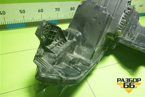 Фара правая (Led c блоком) (8892187460) для Geely Atlas 2 с 2023-2025г (Атлас)