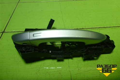 Ручка наружная двери задней правой (3C0837886) для Volkswagen Passat-CC с 2008г (Пассат ЦЦ)
