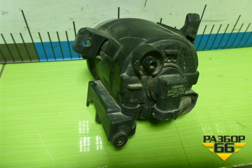 Фара противотуманная правая (8T0941700) для Volkswagen Passat-CC с 2008г (Пассат ЦЦ)