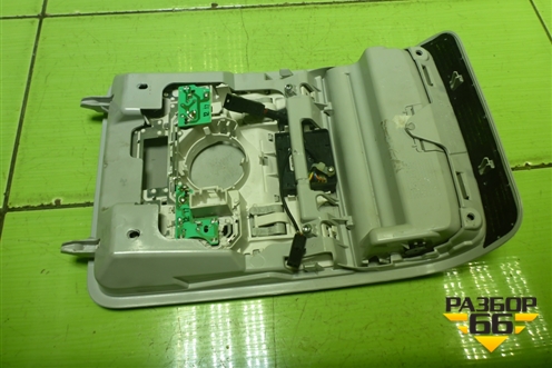 Плафон салонный передний (3C0867489) для Volkswagen Passat-CC с 2008г (Пассат ЦЦ)