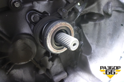 МКПП (304015088R) для Renault Logan II с 2012г (Логан)