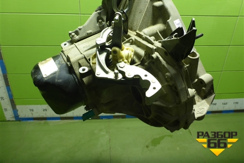 МКПП (304015088R) для Renault Logan II с 2012г (Логан)