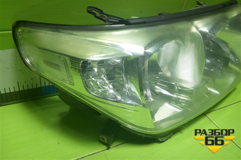 Фара правая (до 2012г галоген) для Toyota Land Cruiser (200) с 2008г (Ленд Крузер)