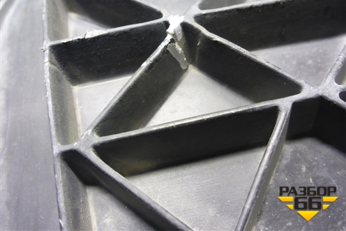 Пыльник переднего бампера центральный (8R0807233) для Audi Q5 c 2008-2017г (Ку 5)