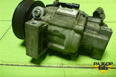 Компрессор кондиционера (1.6л H4MD438) (926000216R) для Renault Logan II с 2012г (Логан)