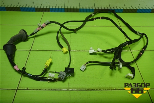 Проводка двери передней левой (8215278070) для Lexus NX 200 с 2014-2021г (НХ)