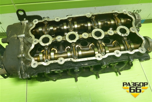 Головка блока цилиндров (2.0л BVY) для Volkswagen Passat (B6) с 2005-2010г (Пассат Б6)